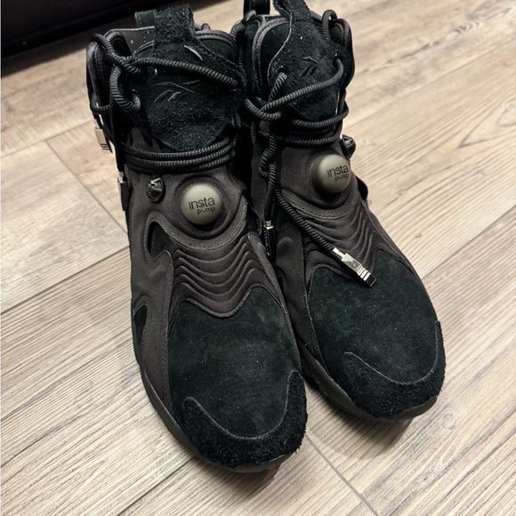 Rare!! Reebok “Future” Free Band Furikze Size 10
Like New 2017 - Picture 3 of 7